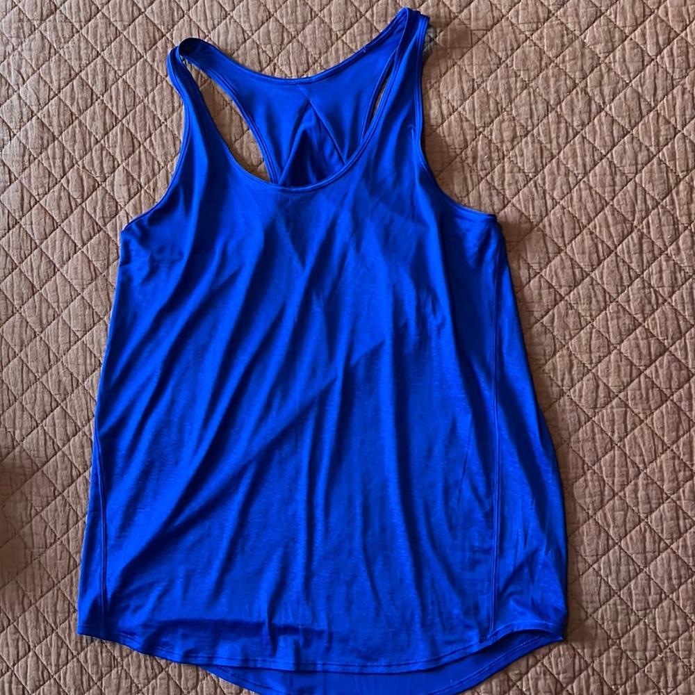 Lark blue Lululemon Essential Tank Pleated size 4